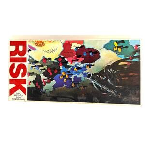 Vintage 1975 Risk Board Game Parker Brothers Complete Pieces Map Cannon Art